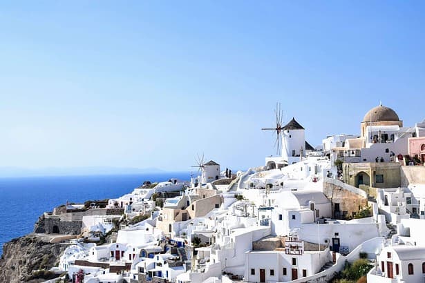 Where To Stay In Santorini- 4 Caldera towns and some villages