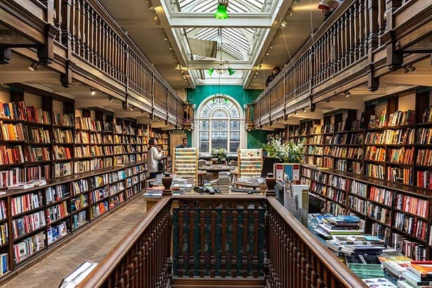 libraries in london