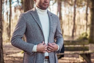 how to style a turtleneck