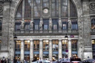 railway station in Paris
