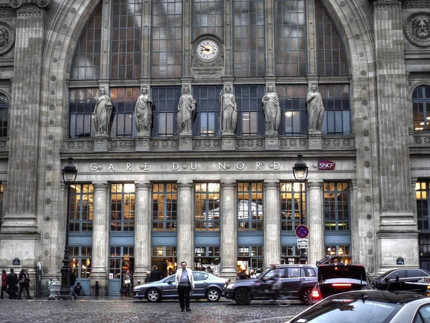 railway station in Paris