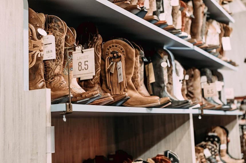 How to style cowboy boots