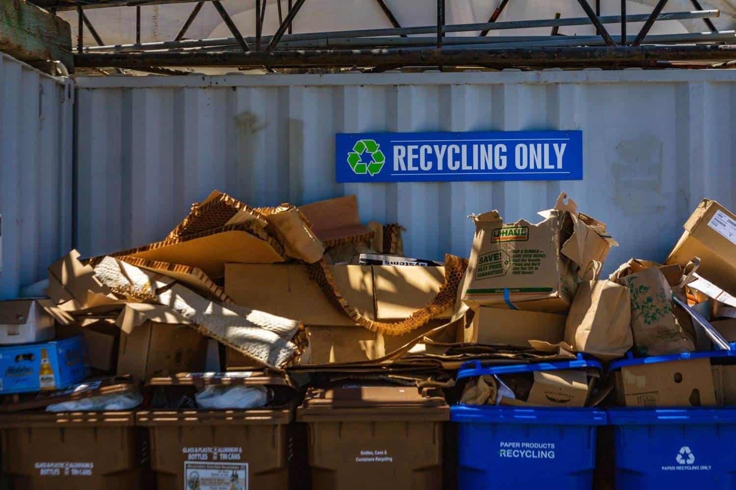 Recycling bin