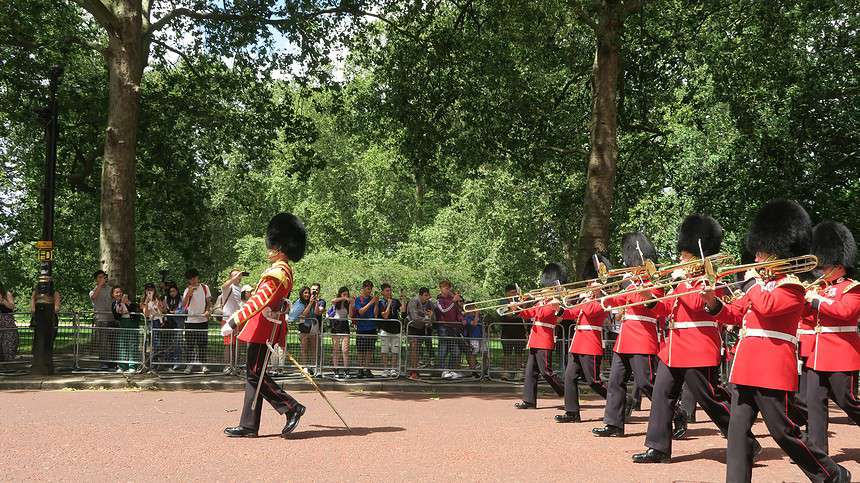 London travel culture
